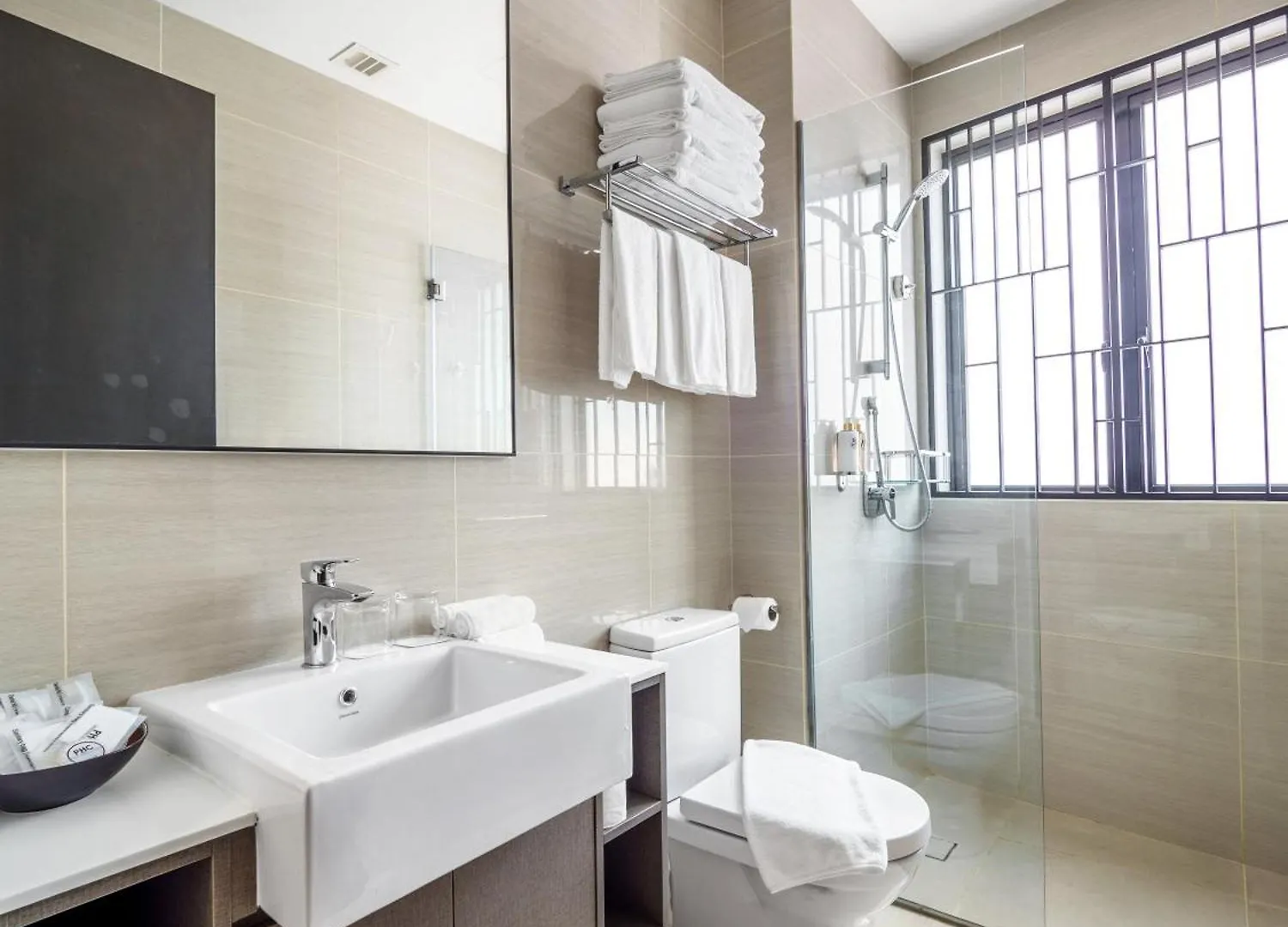 Hutton Central Hotel George Town