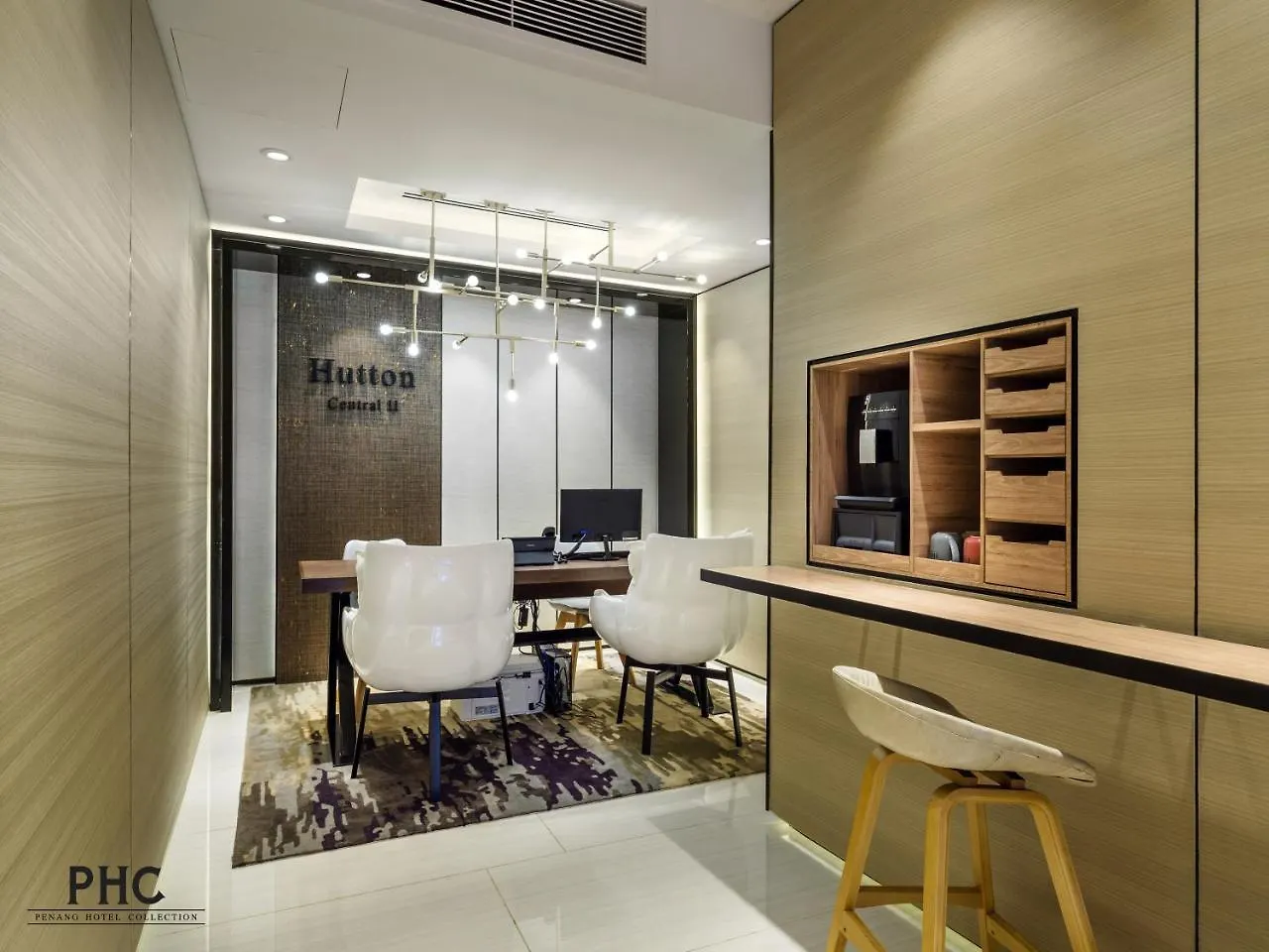 Hutton Central Hotel George Town